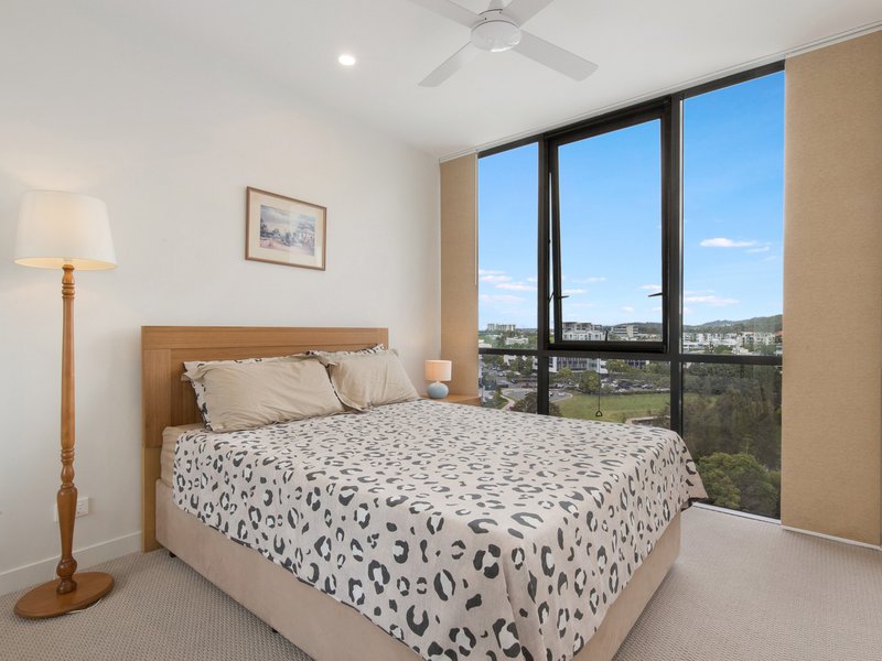 Photo - 704/1 Waterfront Place, Robina QLD 4226 - Image 15