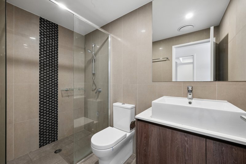 Photo - 704/10-16 Norton Street, Upper Mount Gravatt QLD 4122 - Image 9