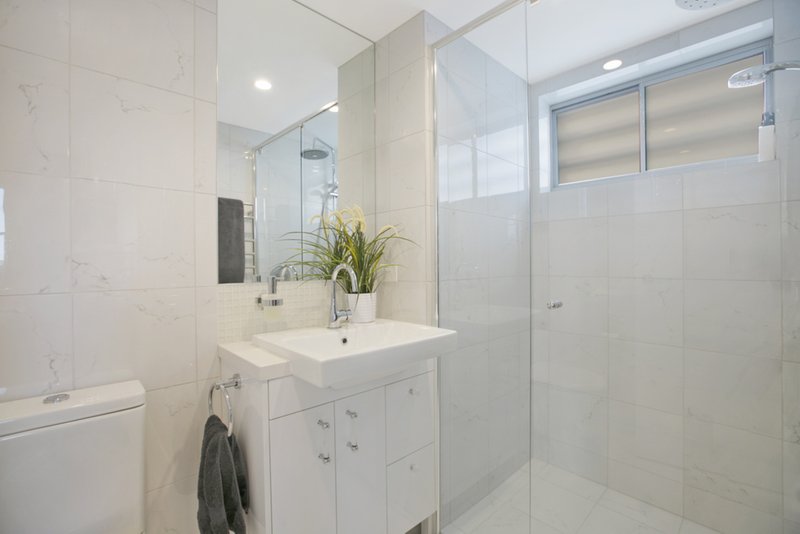 Photo - 704/159 Logan Road, Woolloongabba QLD 4102 - Image 5