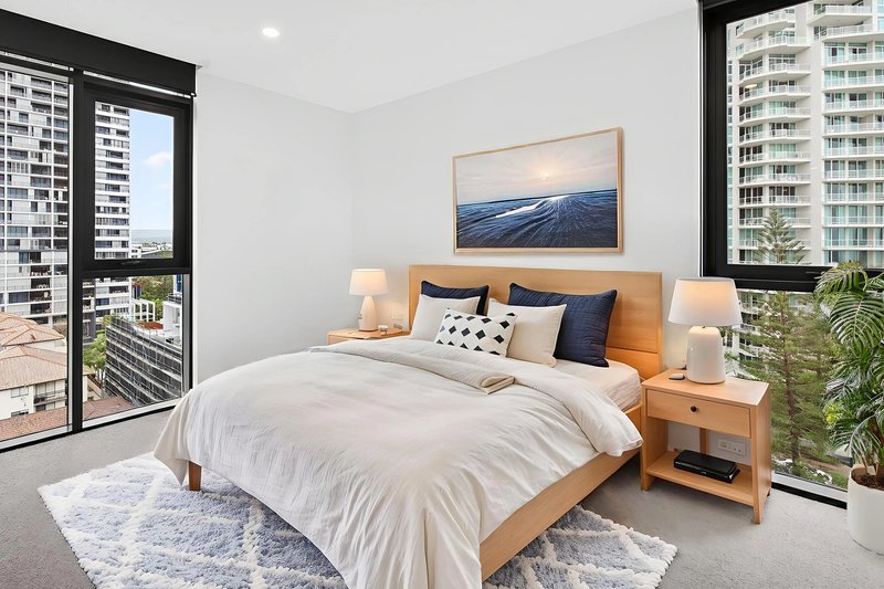Photo - 704/185 Old Burleigh Road, Broadbeach QLD 4218 - Image 8