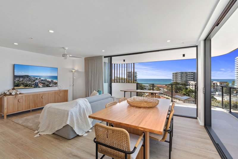 Photo - 704/2 Mawarra Street, Palm Beach QLD 4221 - Image 1