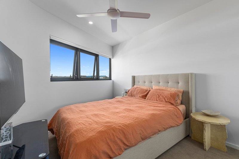 Photo - 704/2 Mawarra Street, Palm Beach QLD 4221 - Image 12