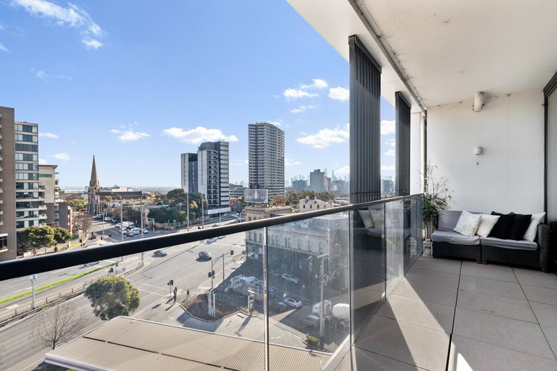 Photo - 704/25-29 Alma Road, St Kilda VIC 3182 - Image 9