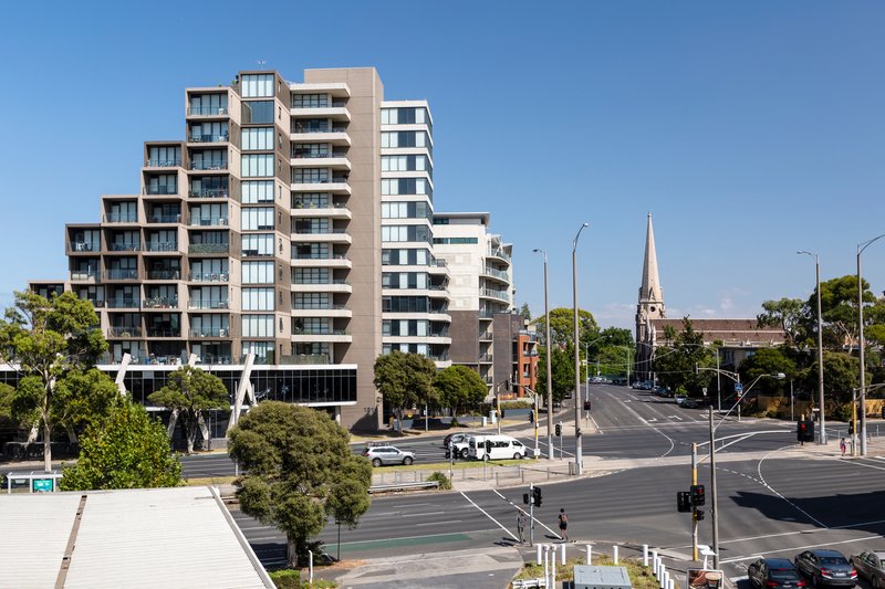 Photo - 704/25-29 Alma Road, St Kilda VIC 3182 - Image 14