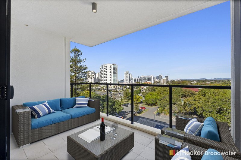 704/372 Marine Parade, Labrador QLD 4215