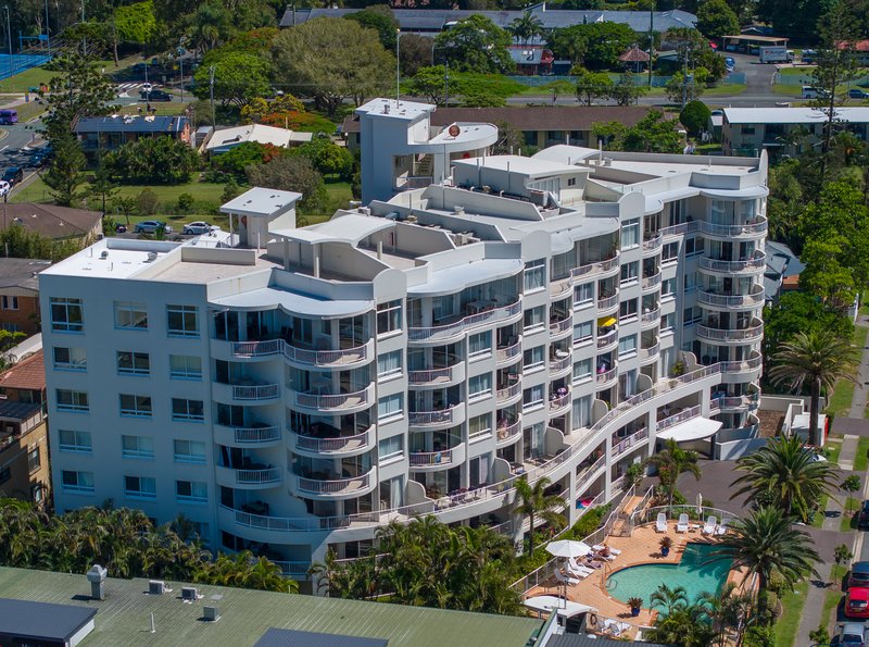 Photo - 704/4-10 Douglas Street, Coolangatta QLD 4225 - Image 8