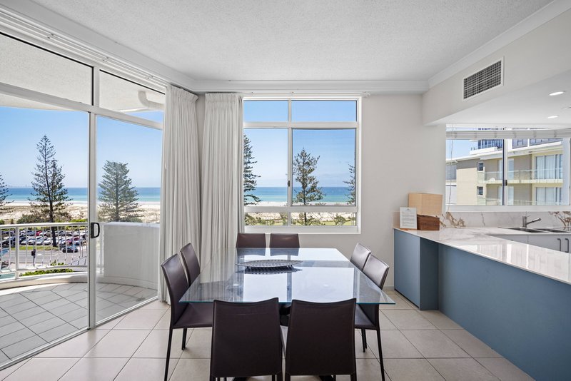 Photo - 704/4-10 Douglas Street, Coolangatta QLD 4225 - Image 20