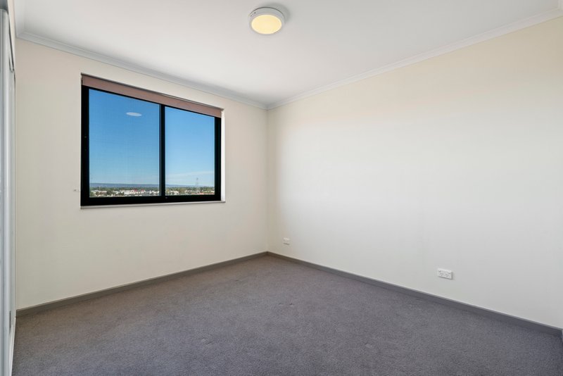 Photo - 704/60 Grose Avenue, Cannington WA 6107 - Image 5