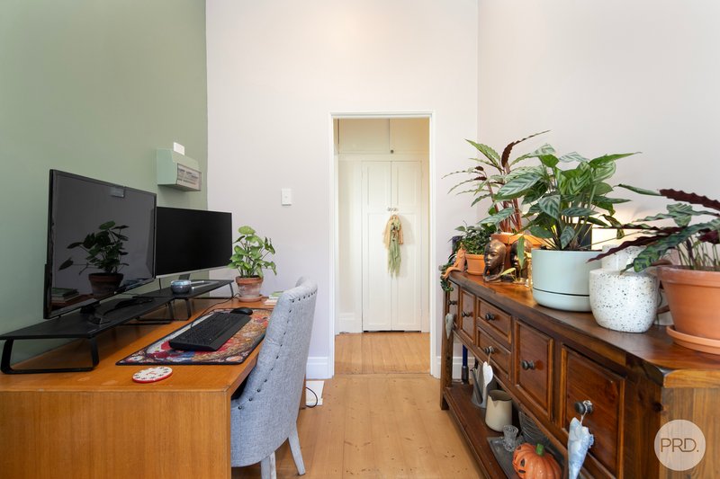 Photo - 704A Neill Street, Soldiers Hill VIC 3350 - Image 11