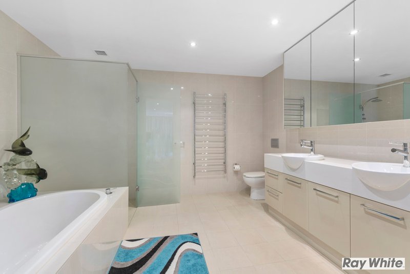 Photo - 705/1 Ross Street, Wollongong NSW 2500 - Image 6