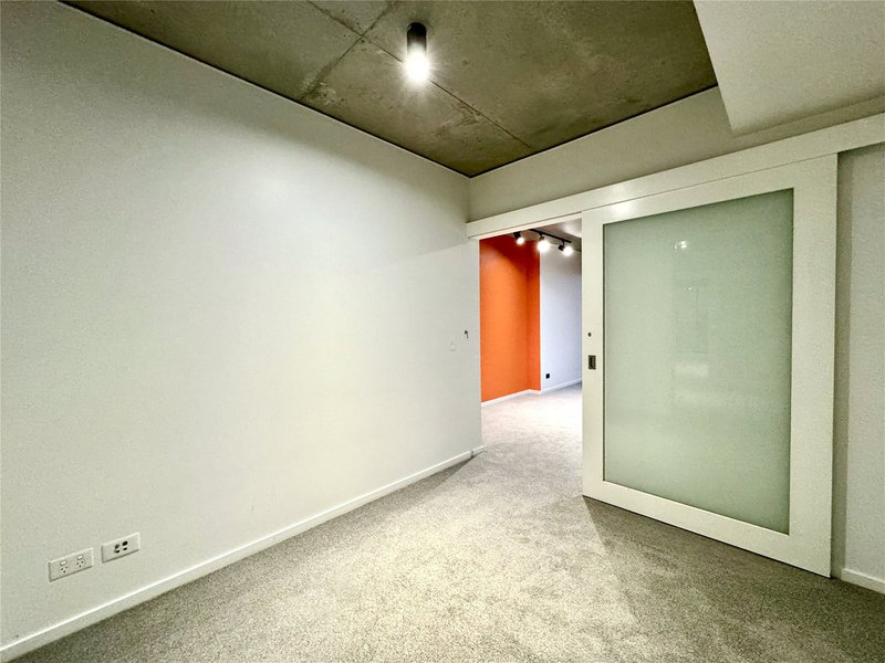 Photo - 705/17 Singers Lane, Melbourne VIC 3000 - Image 5