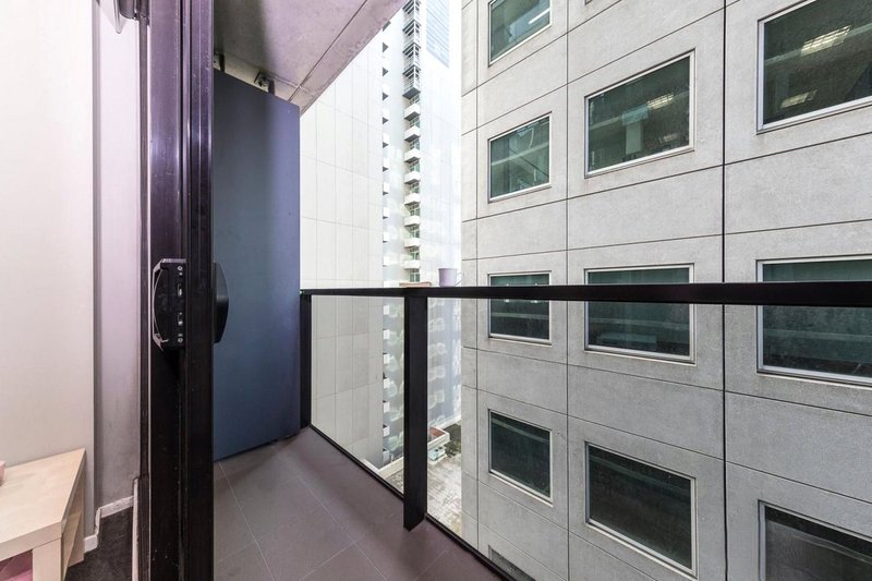 Photo - 705/17 Singers Lane, Melbourne VIC 3000 - Image 8