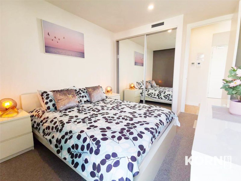 Photo - 705/29 Angas Street, Adelaide SA 5000 - Image 7