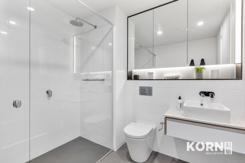 Photo - 705/29 Angas Street, Adelaide SA 5000 - Image 8