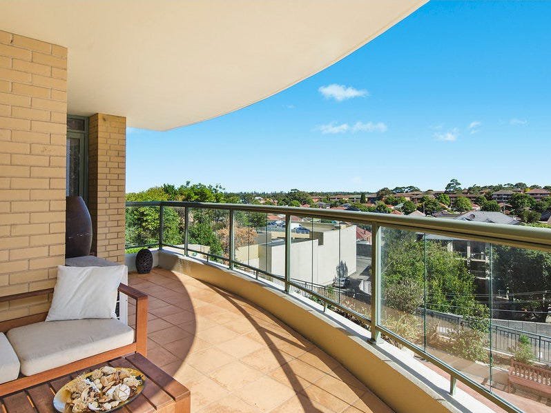 Photo - 705/3 Rockdale Plaza Drive, Rockdale NSW 2216 - Image 6