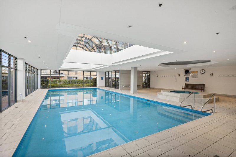 Photo - 705/3 Rockdale Plaza Drive, Rockdale NSW 2216 - Image 7