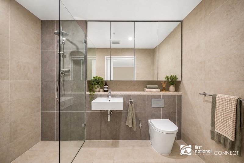 Photo - 705/32 Civic Way, Rouse Hill NSW 2155 - Image 4