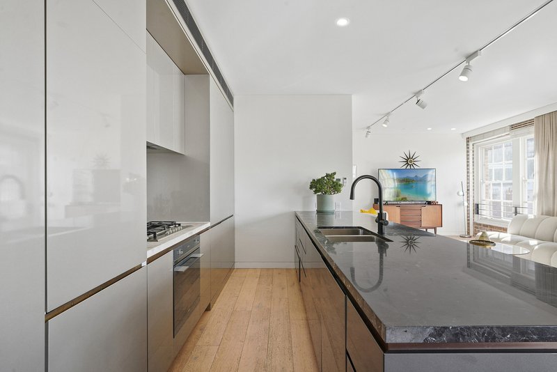 Photo - 705/46 Wentworth Avenue, Surry Hills NSW 2010 - Image 3