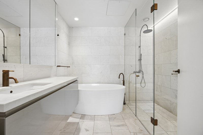 Photo - 705/46 Wentworth Avenue, Surry Hills NSW 2010 - Image 8