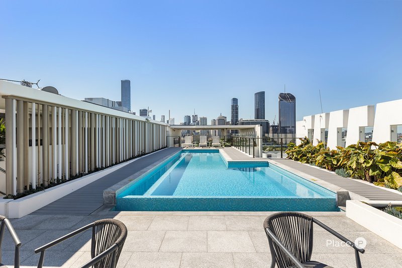 Photo - 705/49 Cordelia Street, South Brisbane QLD 4101 - Image 11