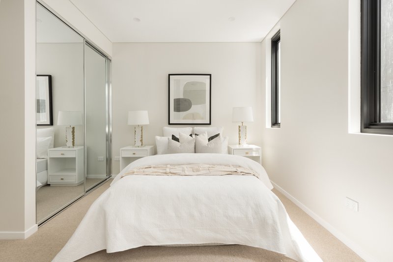 Photo - 705A/8 Oaks Avenue, Dee Why NSW 2099 - Image 1