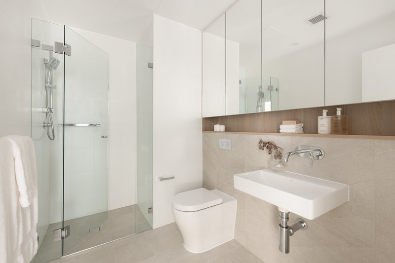 Photo - 705A/8 Oaks Avenue, Dee Why NSW 2099 - Image 2
