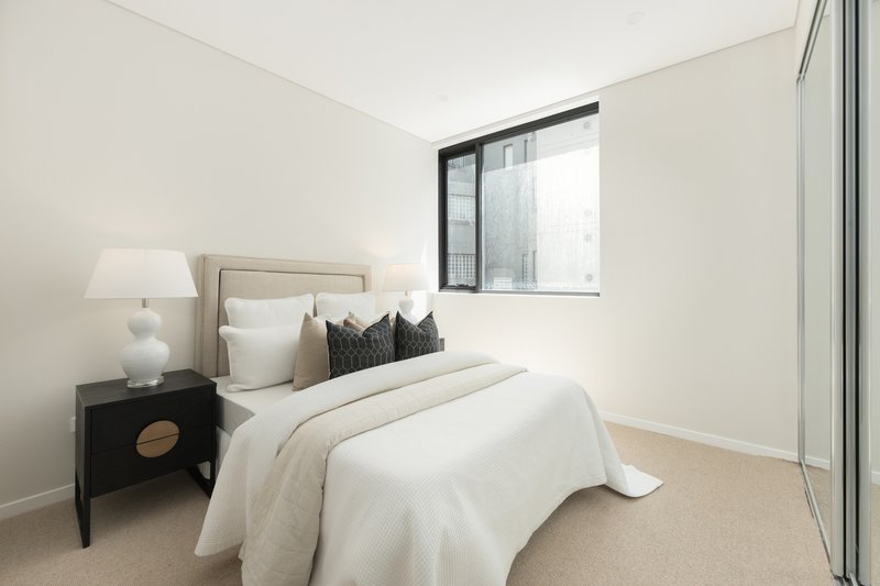 Photo - 705A/8 Oaks Avenue, Dee Why NSW 2099 - Image 3