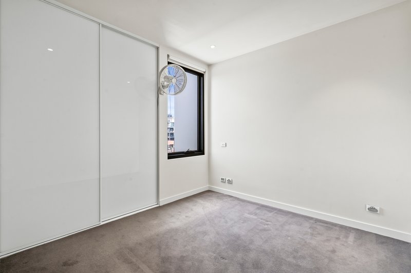 Photo - 706/144 Clarendon Street, Southbank VIC 3006 - Image 11