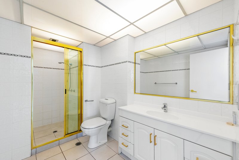 Photo - 70/63 Cavill Avenue, Surfers Paradise QLD 4217 - Image 16