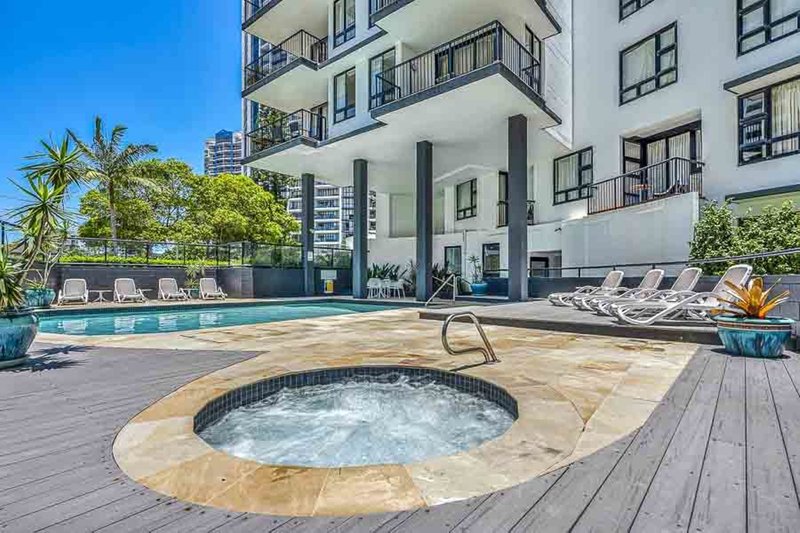 Photo - 706/30-32 Surf Parade, Broadbeach QLD 4218 - Image 12