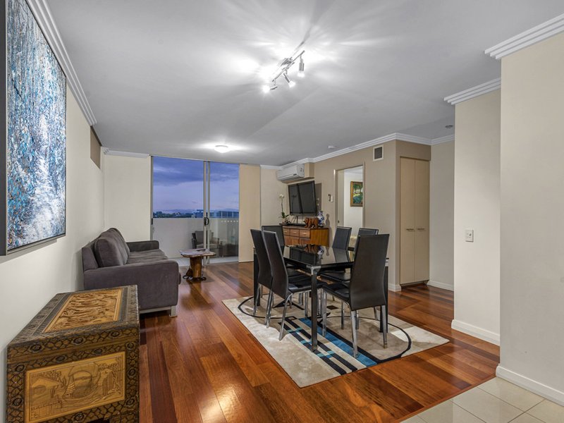 Photo - 706/392 Hamilton Road, Chermside QLD 4032 - Image 7