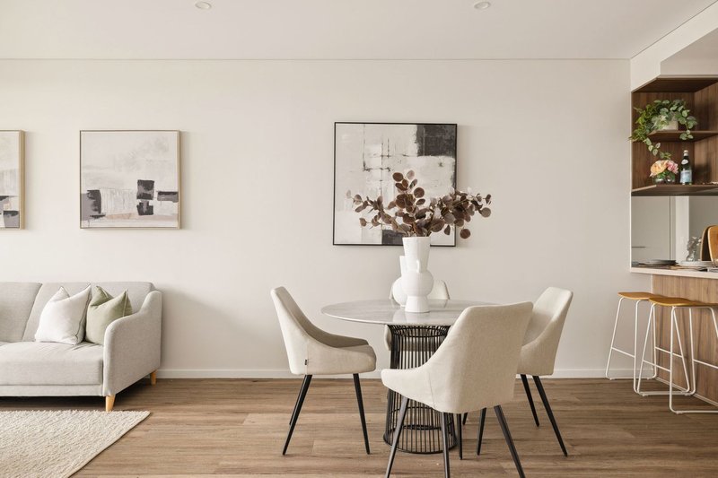 Photo - 706/5 Powell Street, Homebush NSW 2140 - Image 3