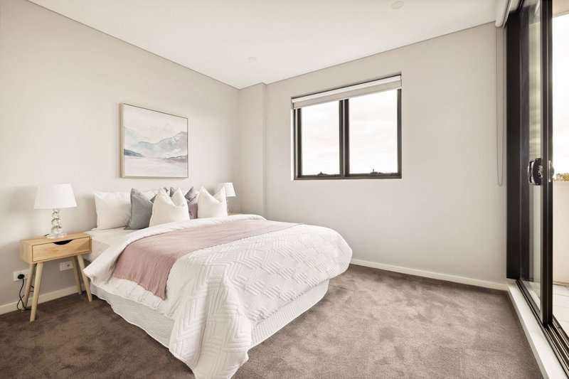 Photo - 706/5 Powell Street, Homebush NSW 2140 - Image 7