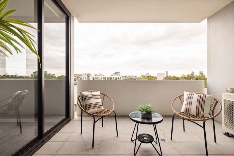 Photo - 706/5 Powell Street, Homebush NSW 2140 - Image 10