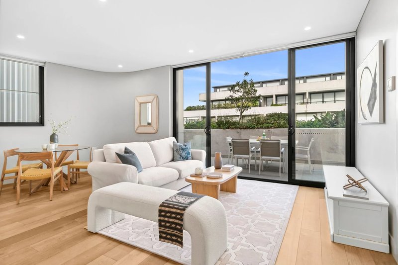 Photo - 706/74 Macdonald Street, Erskineville NSW 2043 - Image 3