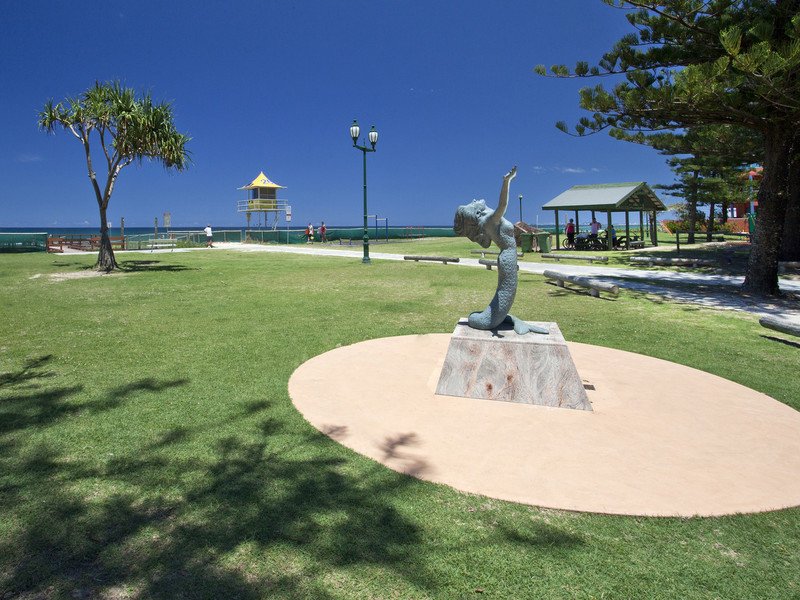 Photo - 706/9-15 Markeri Street, Mermaid Beach QLD 4218 - Image 23