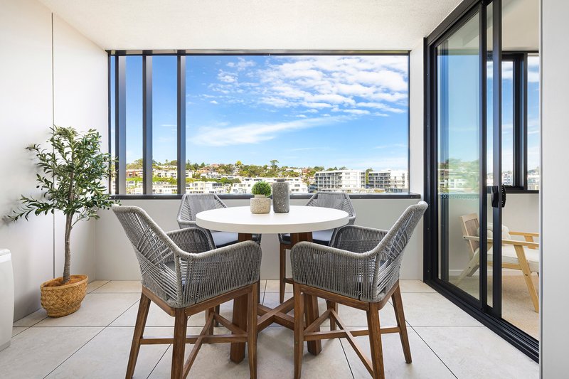 Photo - 706A/8 Oaks Avenue, Dee Why NSW 2099 - Image 8