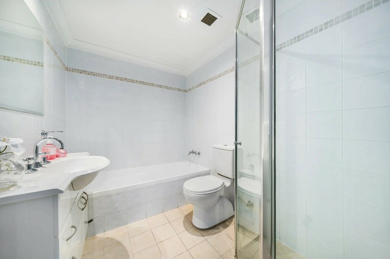 Photo - 707/1620 Meredith Street, Bankstown NSW 2200 - Image 5