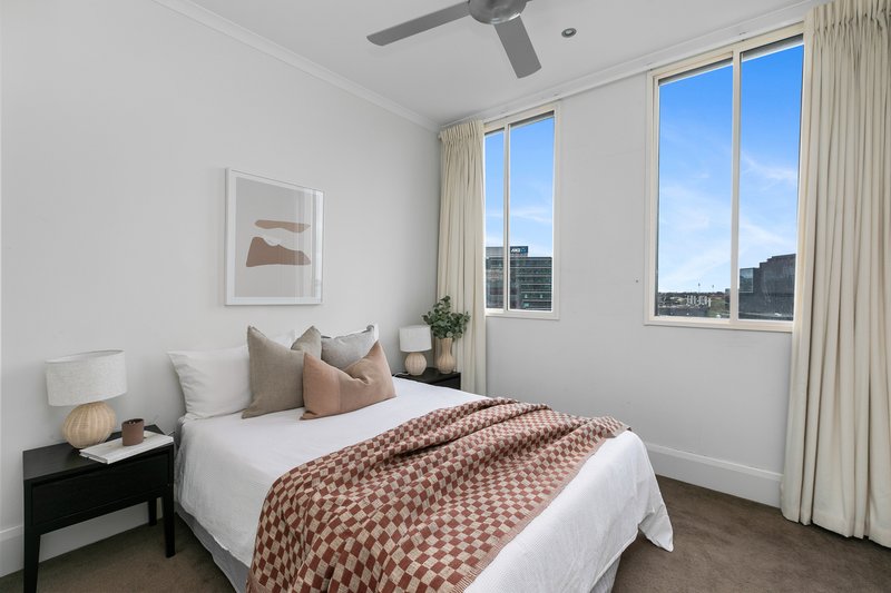 Photo - 707/221 Sturt Street, Southbank VIC 3006 - Image 6