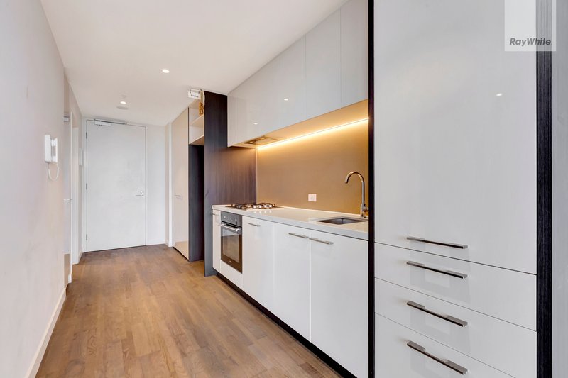 Photo - 707/288 Albert Street, Brunswick VIC 3056 - Image 5