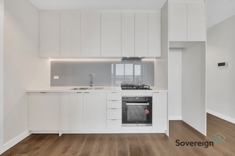 Photo - 707/34 Mason Street, Dandenong VIC 3175 - Image 5