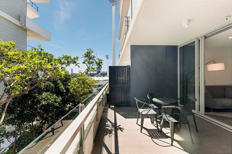Photo - 707/855 Stanley Street, Woolloongabba QLD 4102 - Image 2