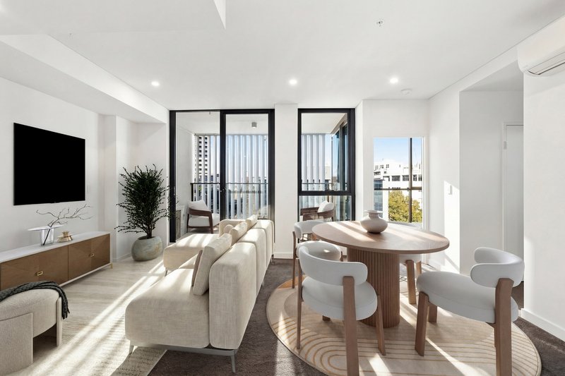 Photo - 708/49 Denison Street, Wollongong NSW 2500 - Image 1