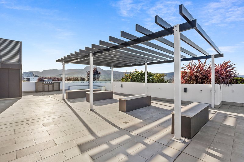Photo - 708/49 Denison Street, Wollongong NSW 2500 - Image 6
