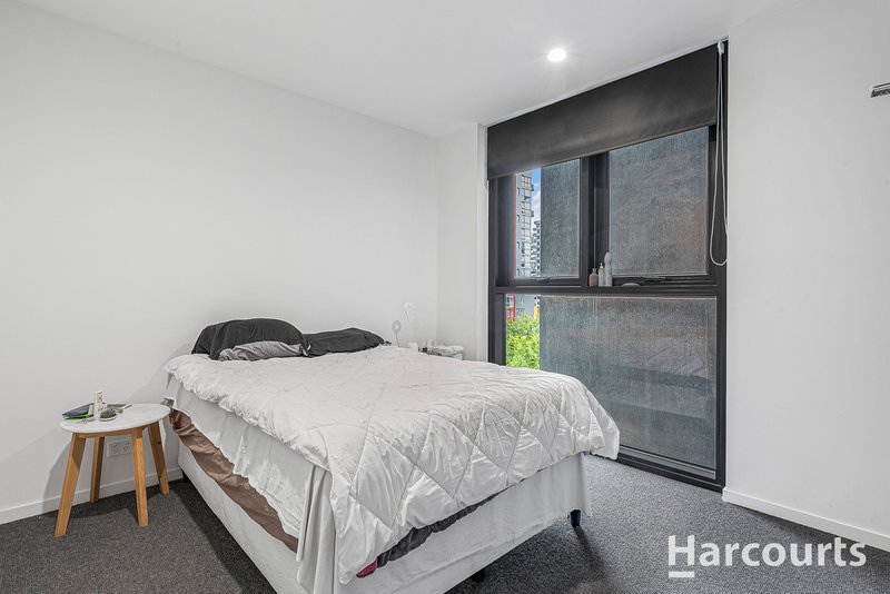 Photo - 708/5 Wominjeka Walk, West Melbourne VIC 3003 - Image 4