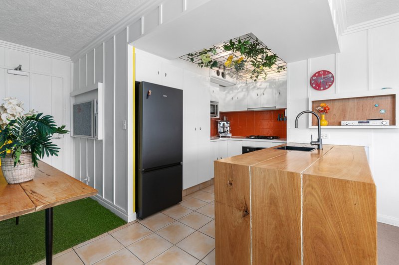 Photo - 709/1483-1489 Gold Coast Highway, Palm Beach QLD 4221 - Image 2