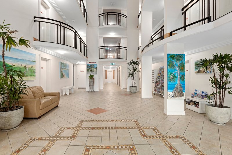 Photo - 709/1483-1489 Gold Coast Highway, Palm Beach QLD 4221 - Image 12