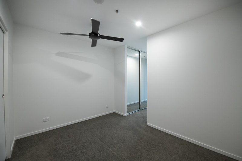 Photo - 709/15 Bowes Street, Phillip ACT 2606 - Image 5