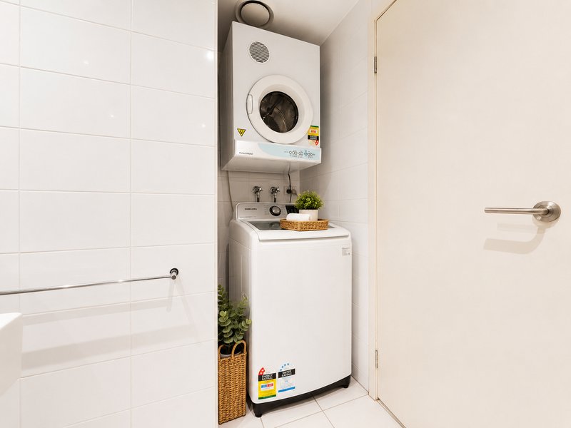 Photo - 709/280 Spencer Street, Melbourne VIC 3000 - Image 6