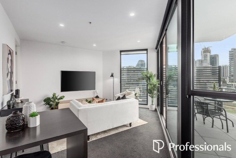 Photo - 709/5-7 Irving Avenue, Box Hill VIC 3128 - Image 2